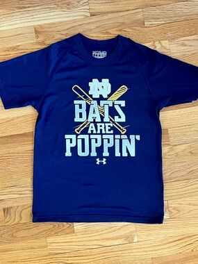 Under Armour Boys Medium Notre Dame Baseball Heat Gear Shirt